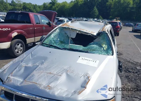 2008 Ford Escape Xlt из США, поврежденный, VIN 1FMCU03Z68KE75370